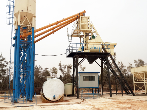 Le HZS75 en Algérie pour une utilisation en réservoir en février 2015